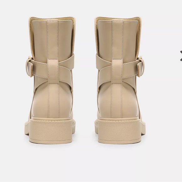 NEW! Vince Kaelyn Waterpoof Leather Boots - Picture 2 of 11